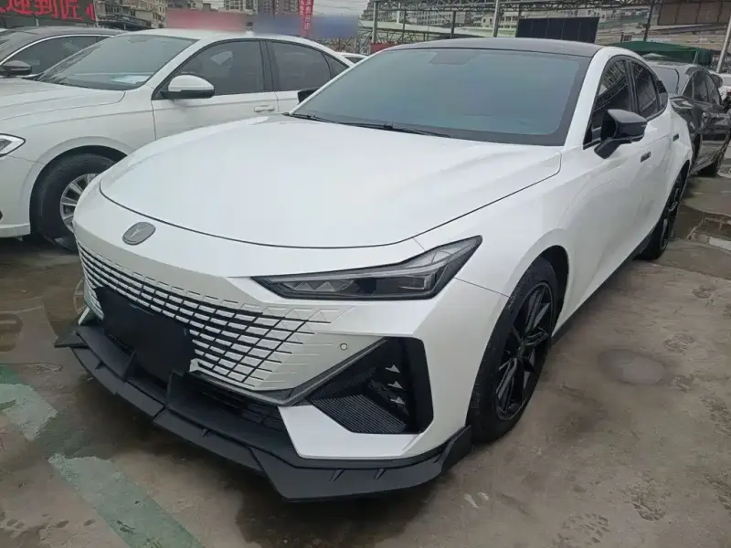 Changan UNI-V, 2023