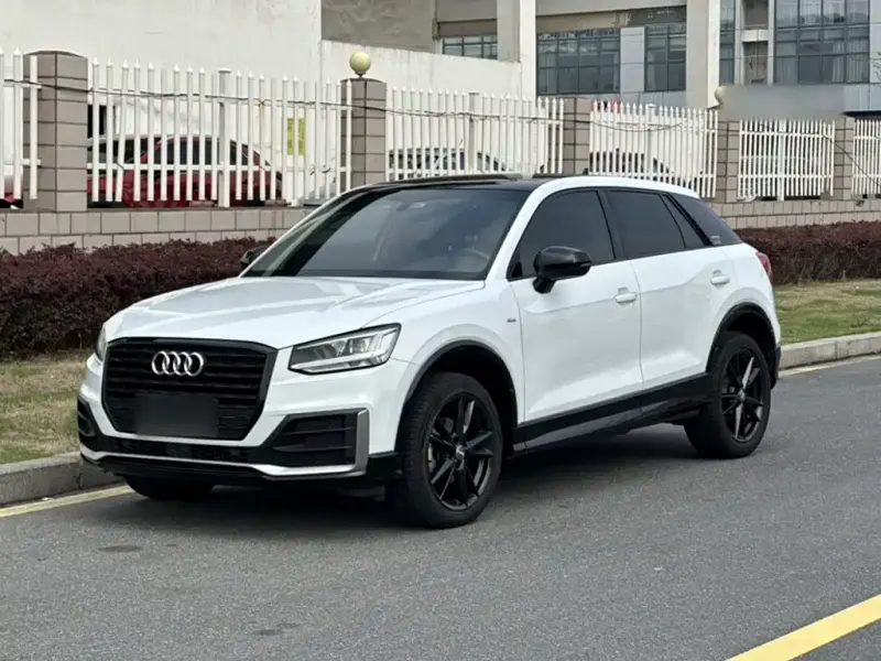Audi Q2L, 2019