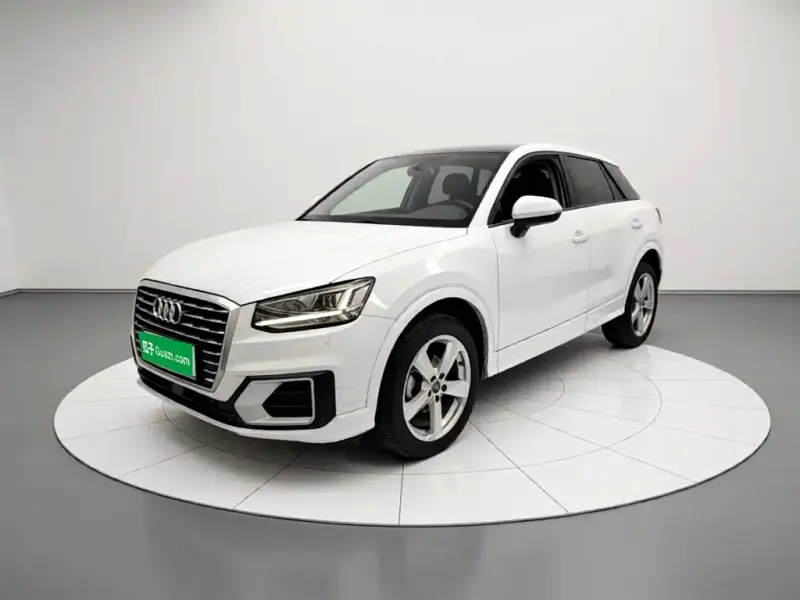 Audi Q2L, 2020