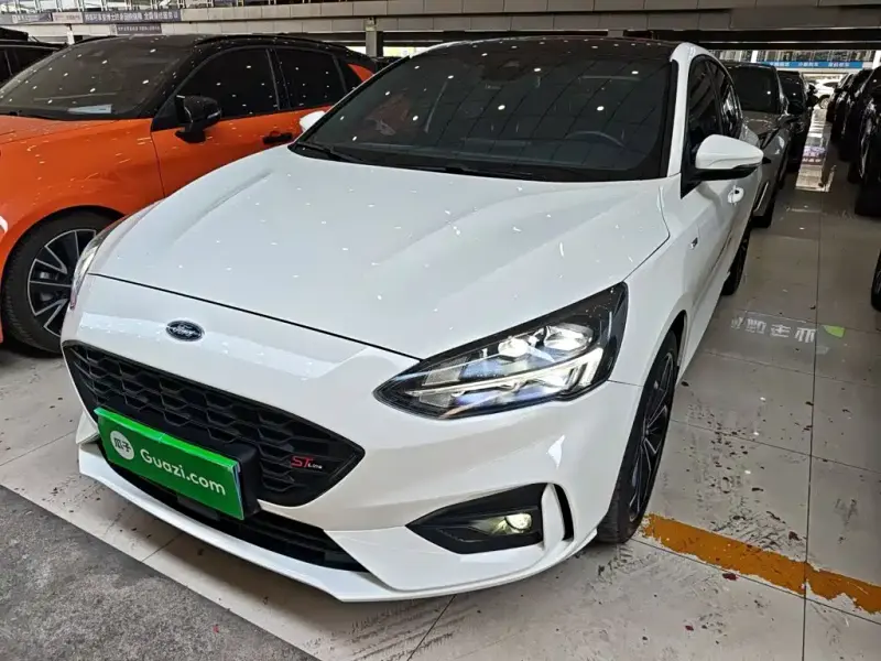 Ford Focus, 2022