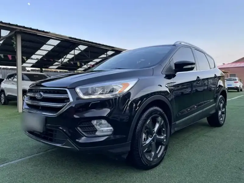 Ford Kuga, 2020