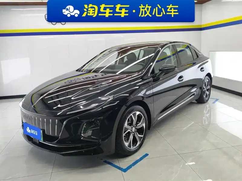 Hongqi E-QM5, 2024