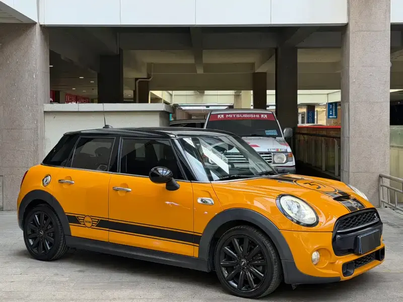 MINI Mini, 2016