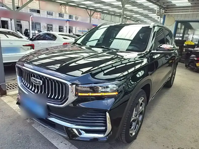 Geely Xingyue L, 2025