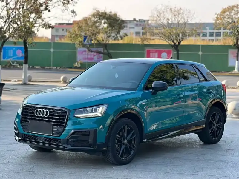 Audi Q2L, 2020
