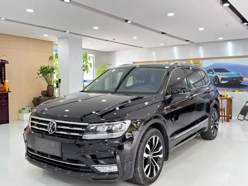 Volkswagen Tiguan L, 2021