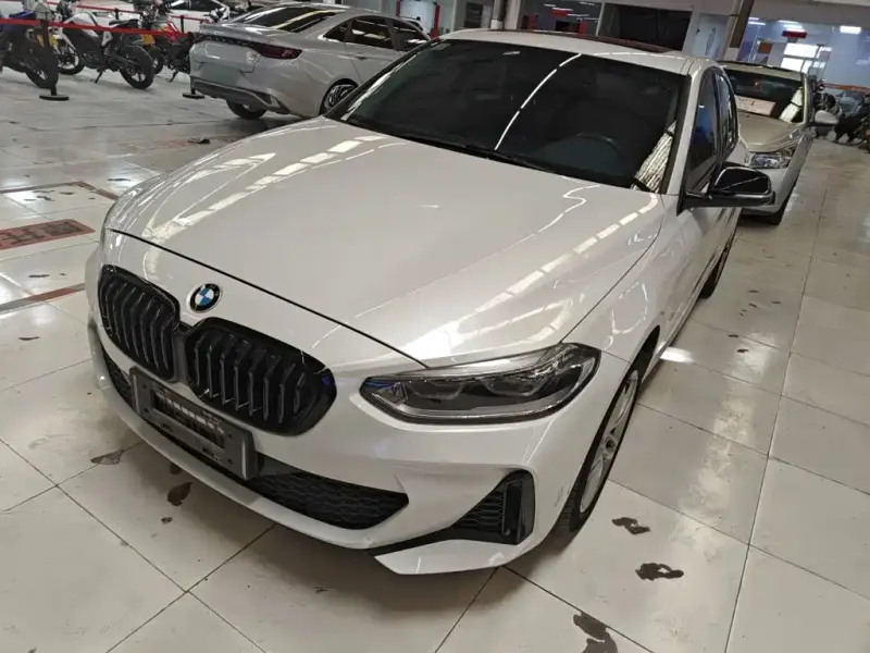 BMW 1 Series, 2021
