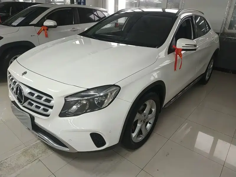 Mercedes-Benz GLA, 2018