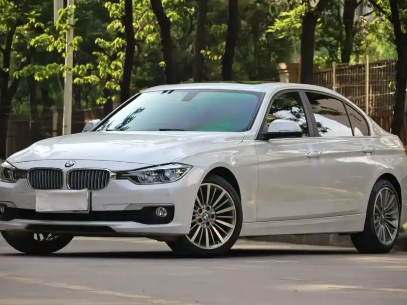 BMW 3 Series, 2019