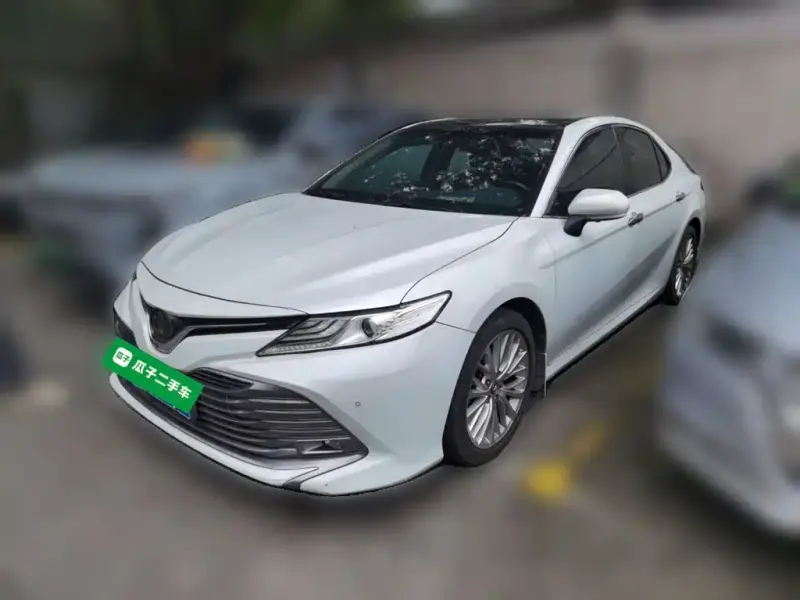 Toyota Camry, 2019