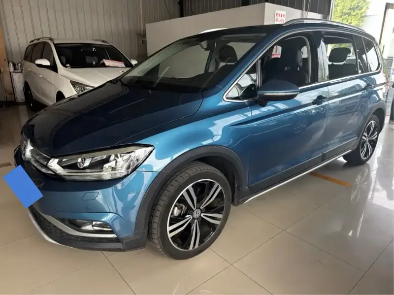 Volkswagen Touran, 2020