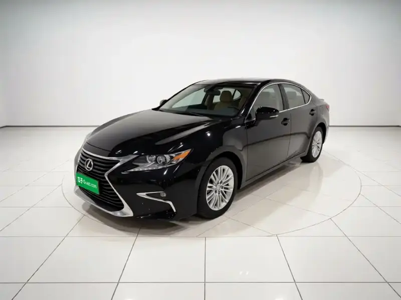 Lexus ES, 2017
