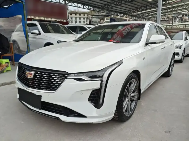 Cadillac CT4, 2021