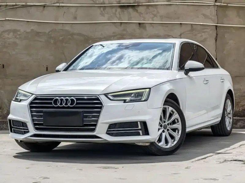 Audi A4L, 2019