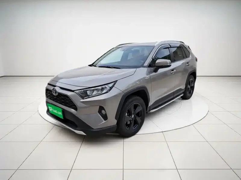 Toyota RAV4, 2021