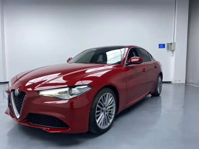 Alfa Romeo Giulia, 2018