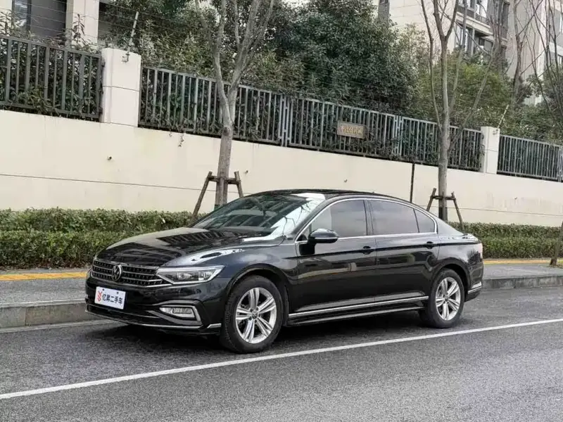 Volkswagen Magotan, 2025