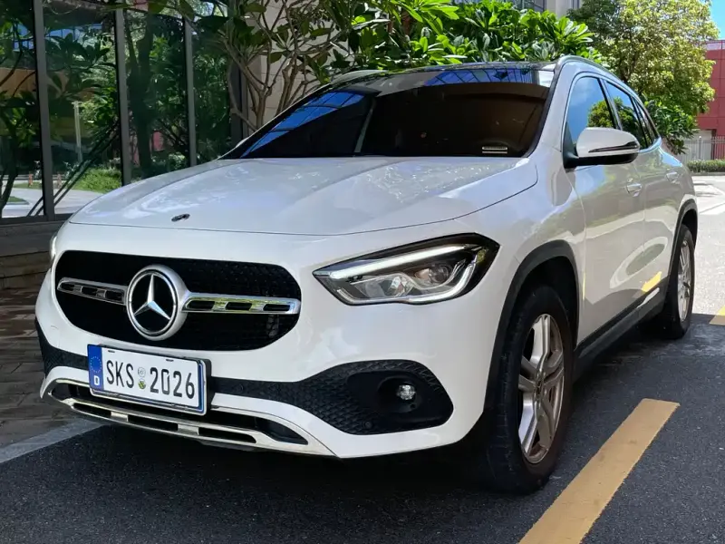 Mercedes-Benz GLA, 2022