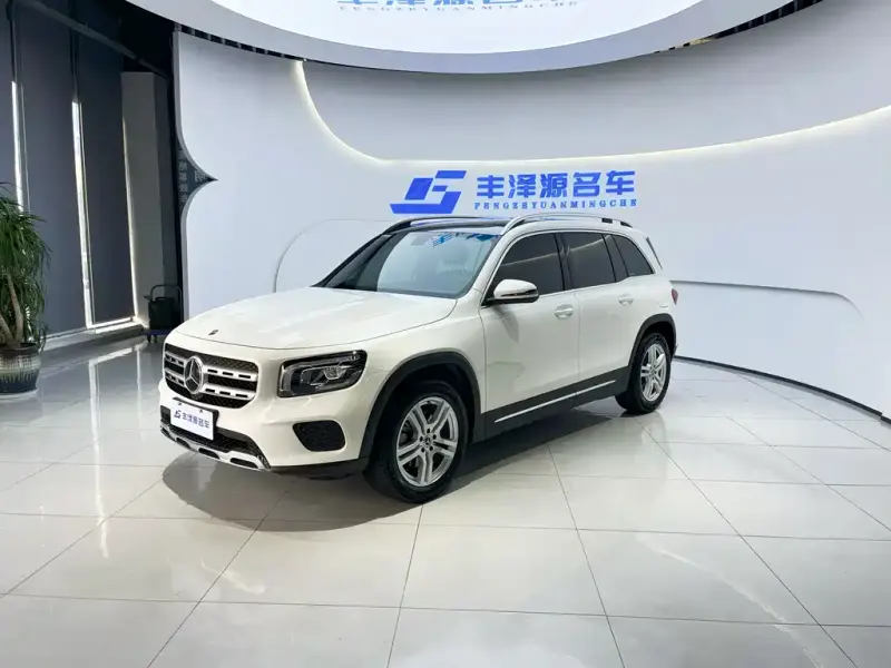 Mercedes-Benz GLB, 2022
