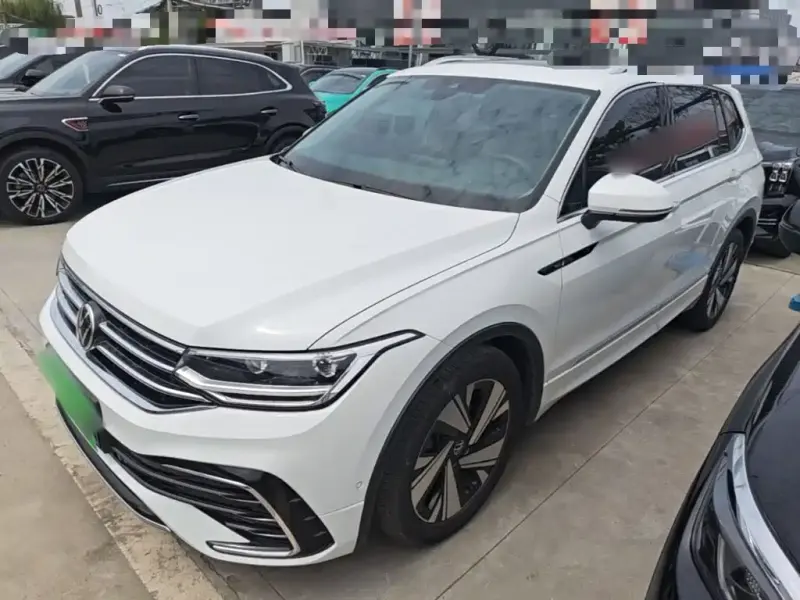 Volkswagen Tiguan L, 2023