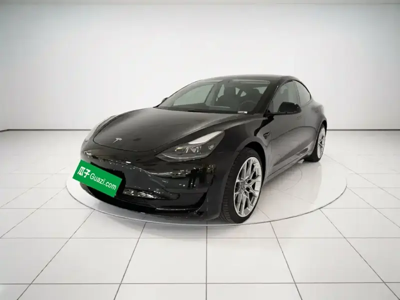 Tesla Model 3, 2021