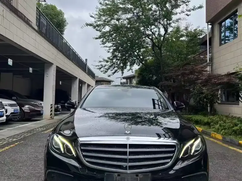 Mercedes-Benz E-Class, 2018