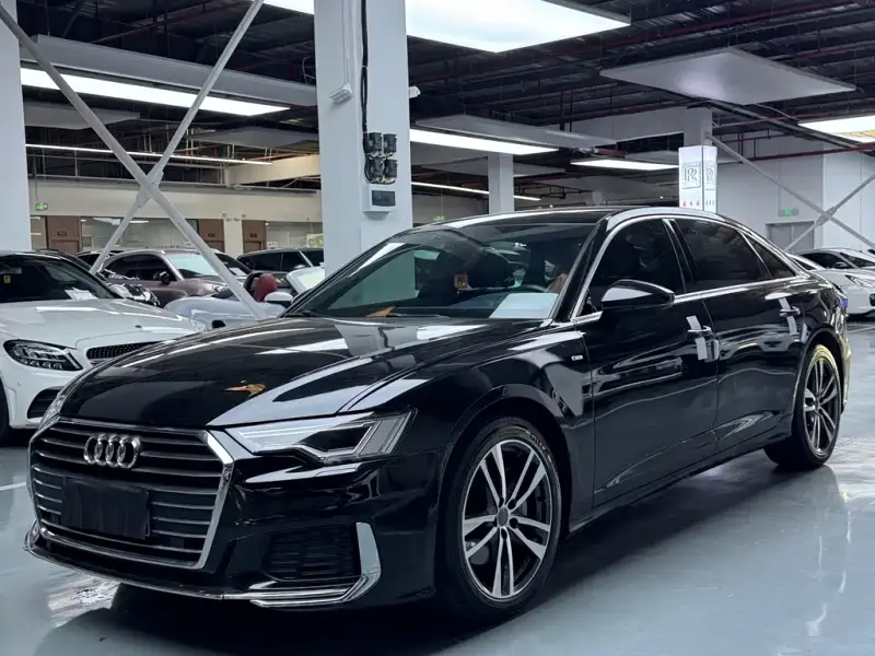 Audi A6L, 2022