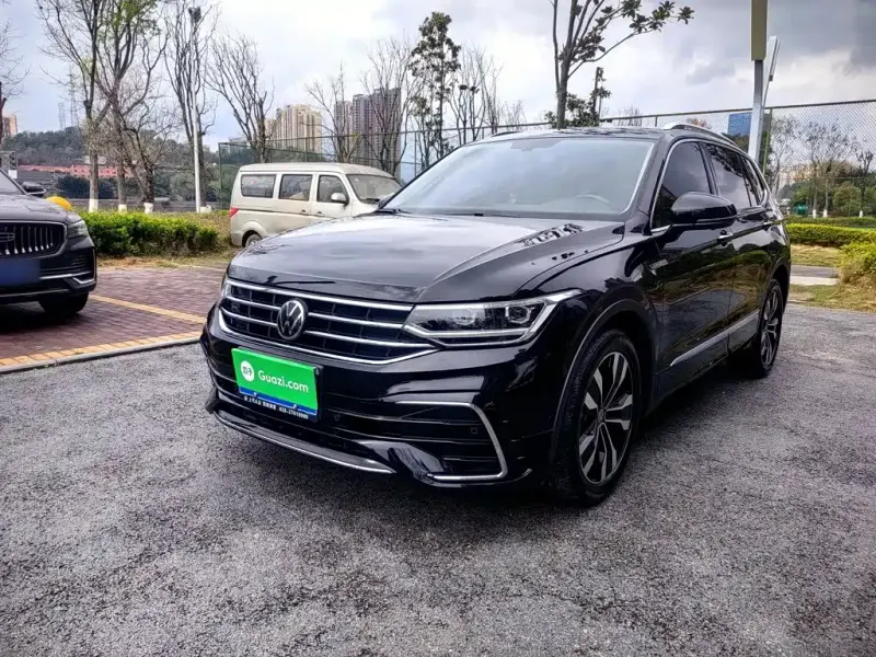 Volkswagen Tiguan L, 2022
