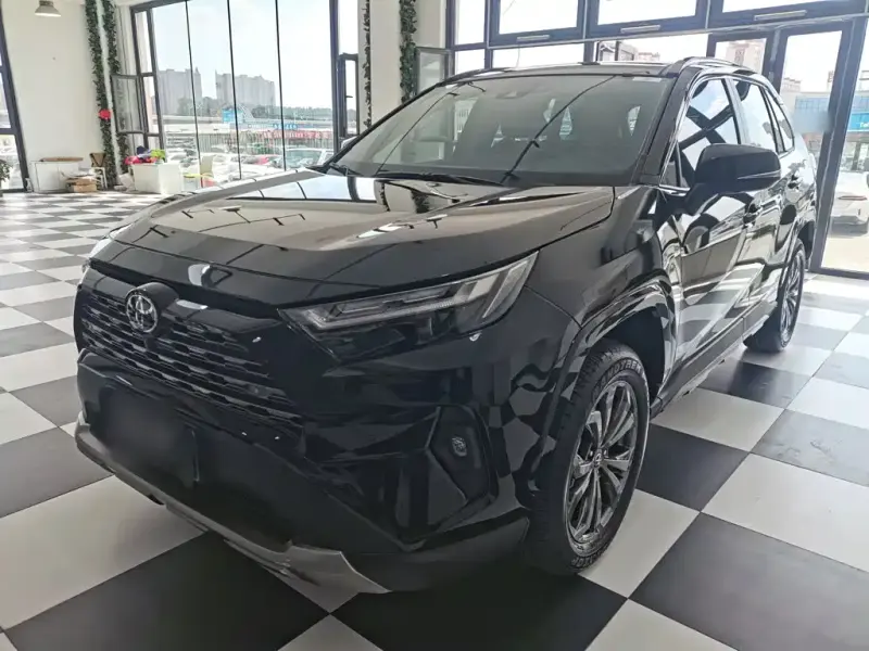 Toyota RAV4, 2025