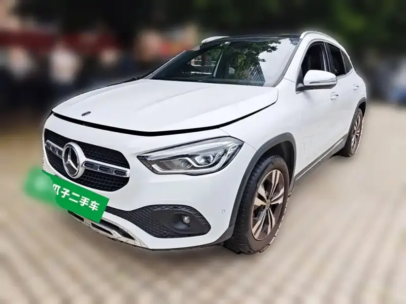 Mercedes-Benz GLA, 2020