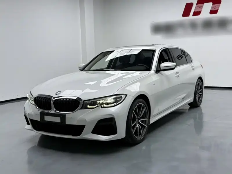 BMW 3 Series, 2021