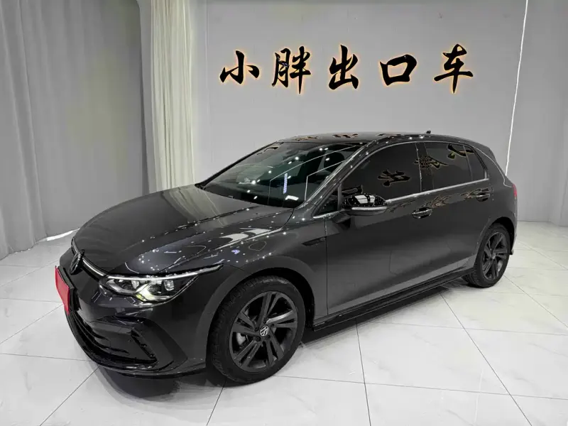 Volkswagen Golf, 2023