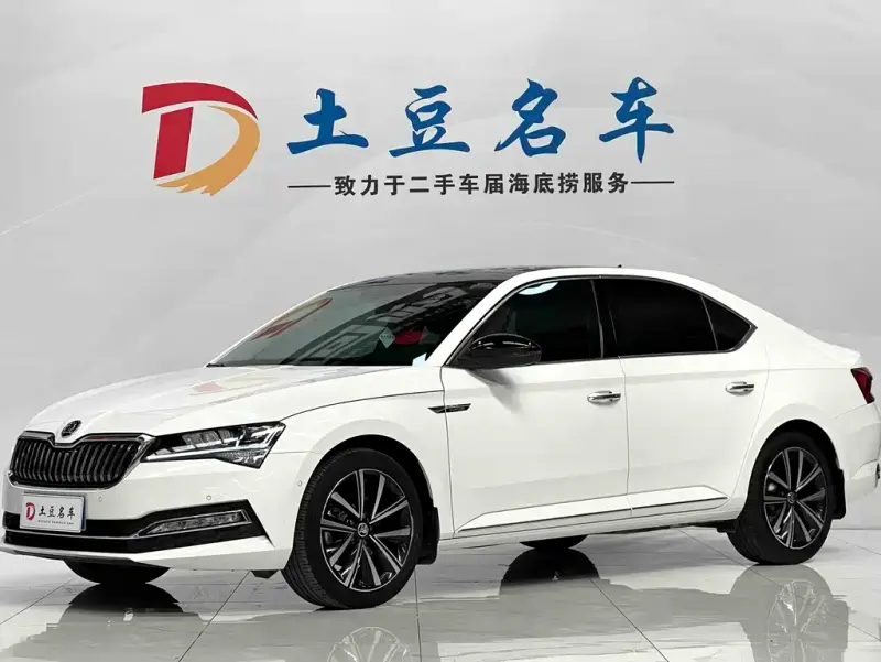 Skoda Superb, 2023