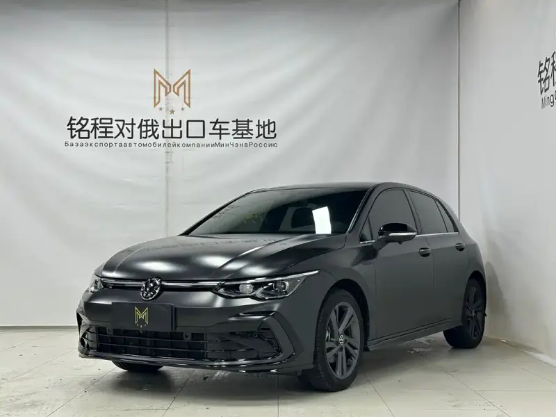 Volkswagen Golf, 2023