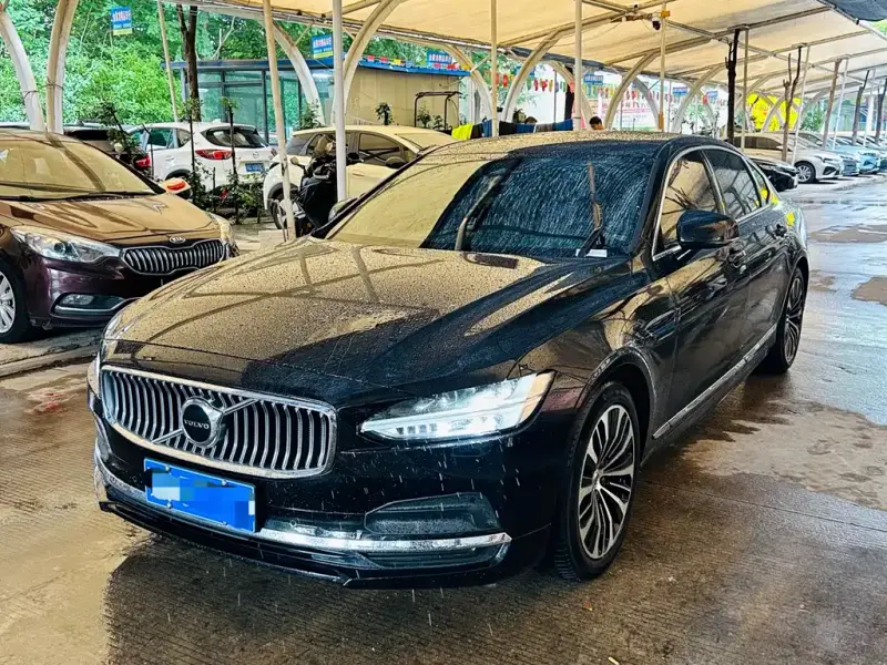 Volvo S90, 2023