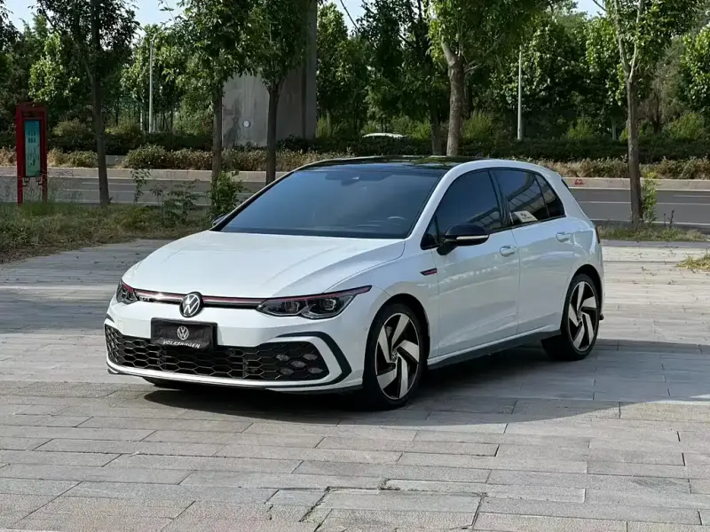 Volkswagen Golf GTI, 2023