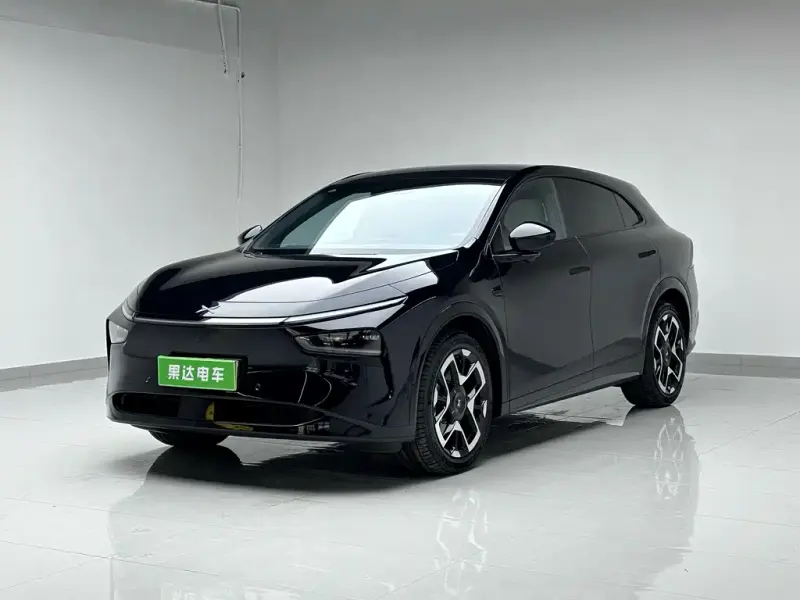 XPeng G7, 2025