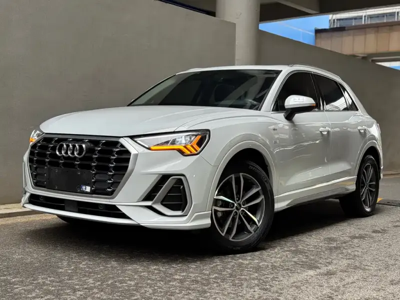 Audi Q3, 2023