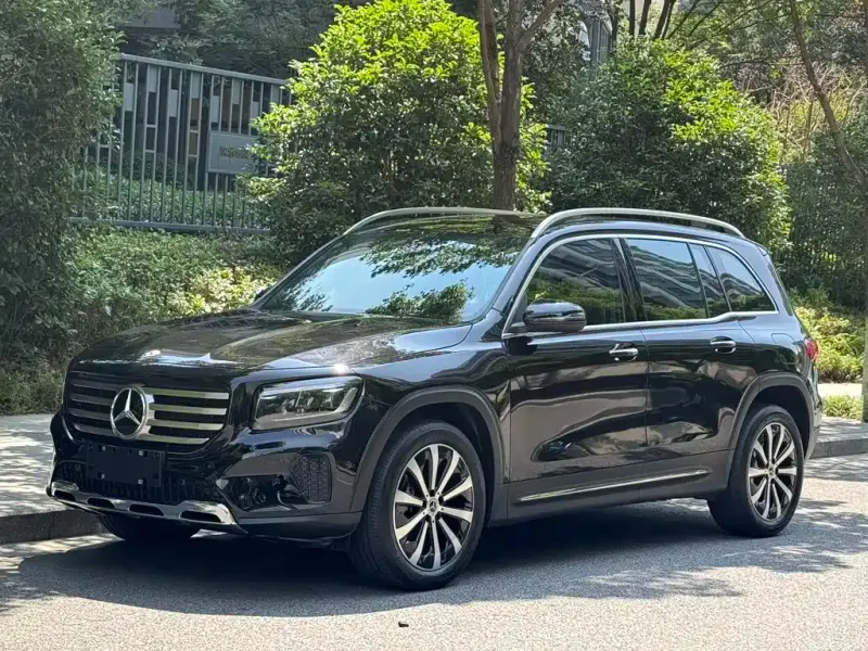 Mercedes-Benz GLB, 2025