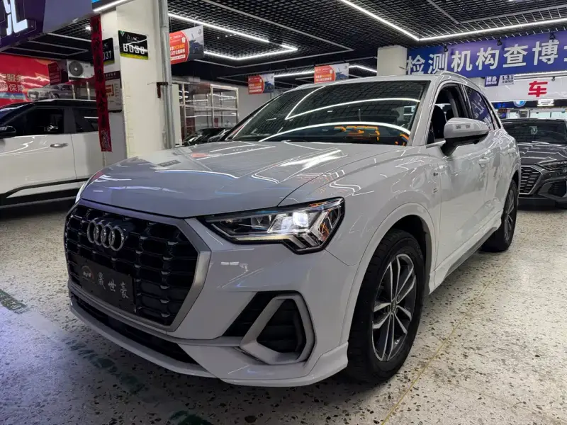 Audi Q3, 2023