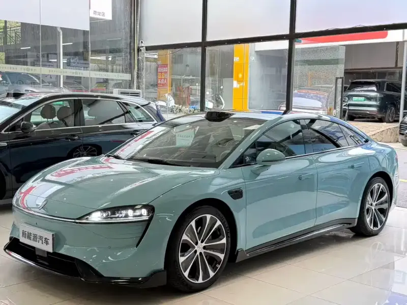 Luxeed Zhijie S7, 2025