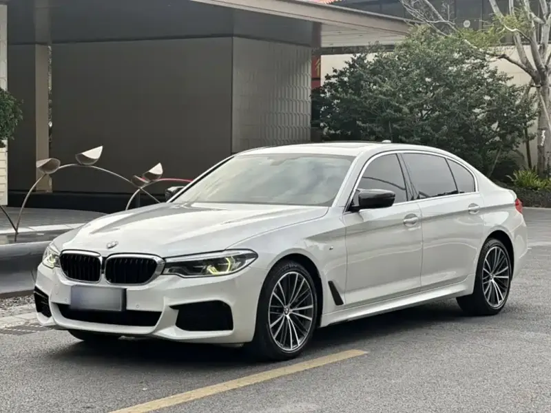 BMW 5 Series, 2020