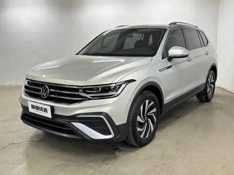 Volkswagen Tiguan L, 2022
