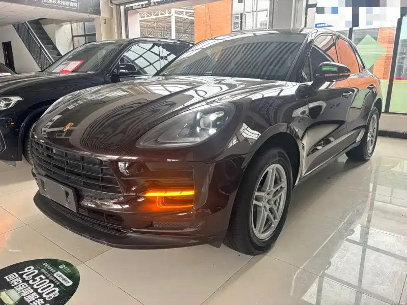 Porsche Macan, 2020