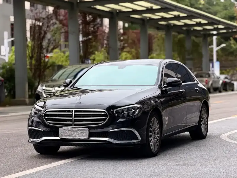 Mercedes-Benz E-Class, 2022