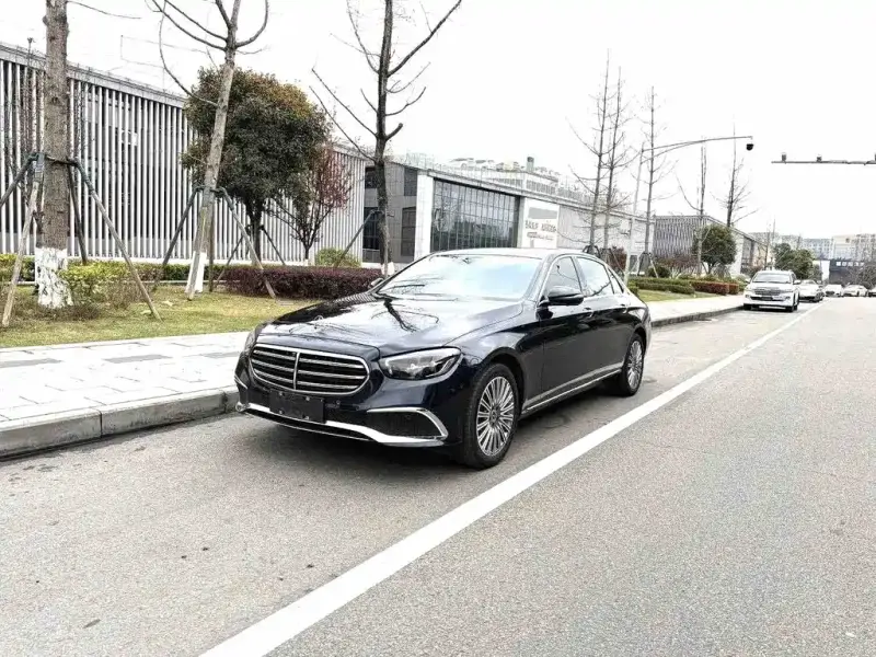 Mercedes-Benz E-Class, 2022
