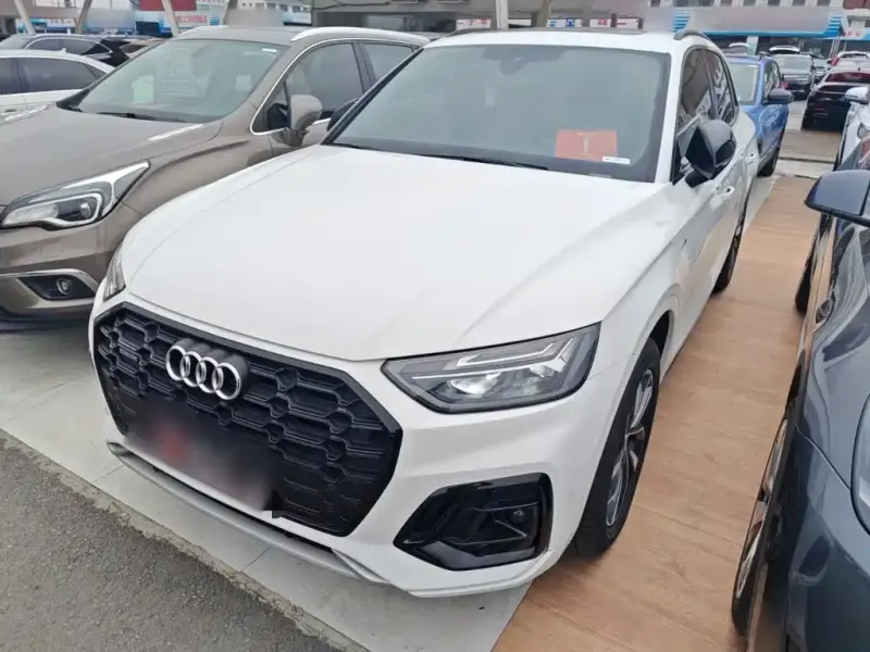 Audi Q5L, 2023