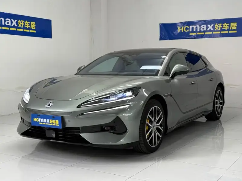 Denza Z9GT, 2025
