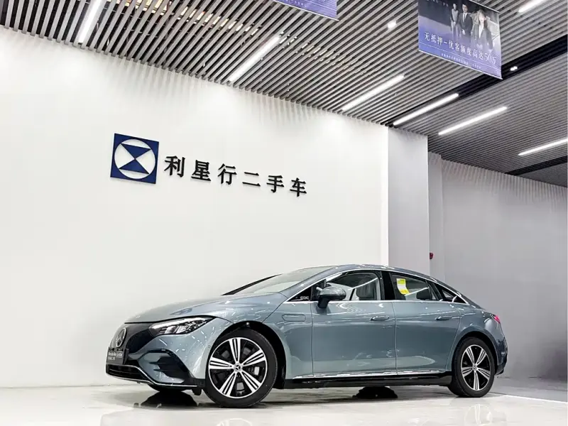 Mercedes-Benz EQE, 2025