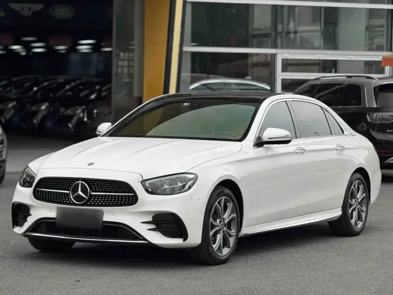 Mercedes-Benz E-Class, 2022